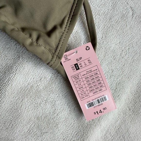 Bikini Tops - Picture 4 of 4